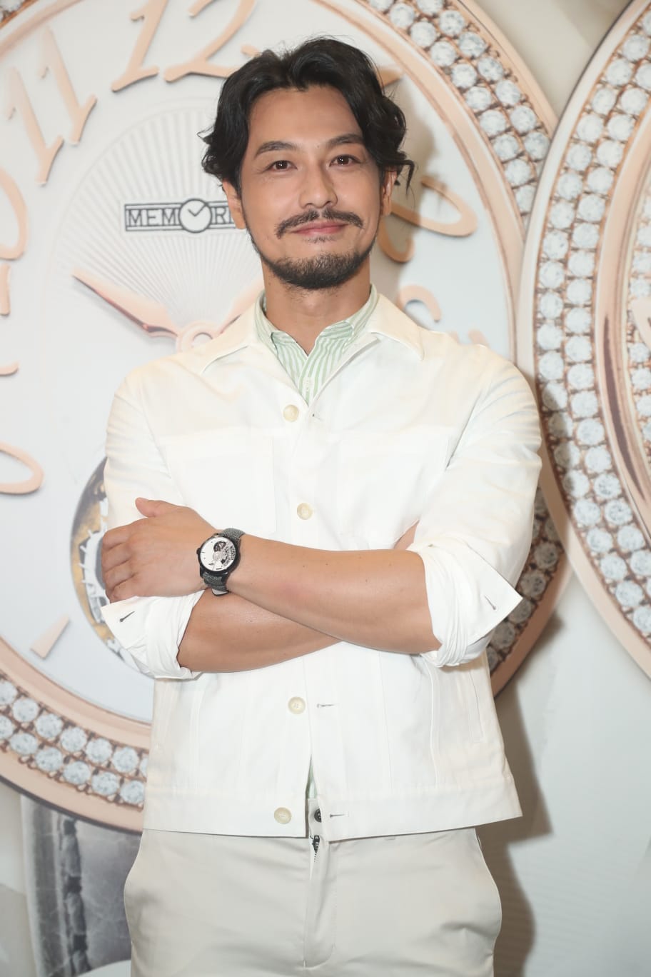 栢天男原來在大學時修讀設計與藝術課程。